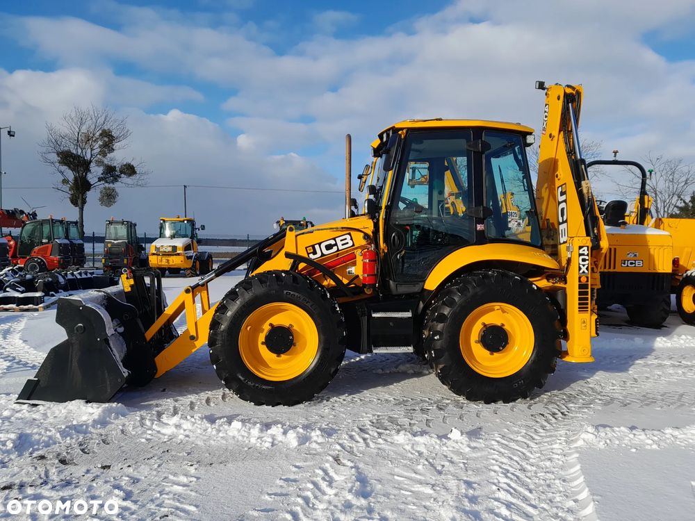 JCB JCB 4CX AEC  2022r - 1