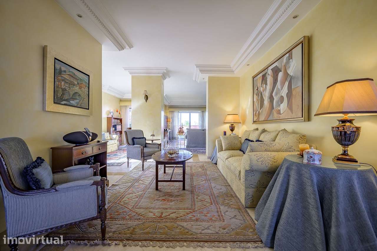 Penthouse  duplex com terraço,  6 quartos e 4 lugares de garagem - Grande imagem: 4/48