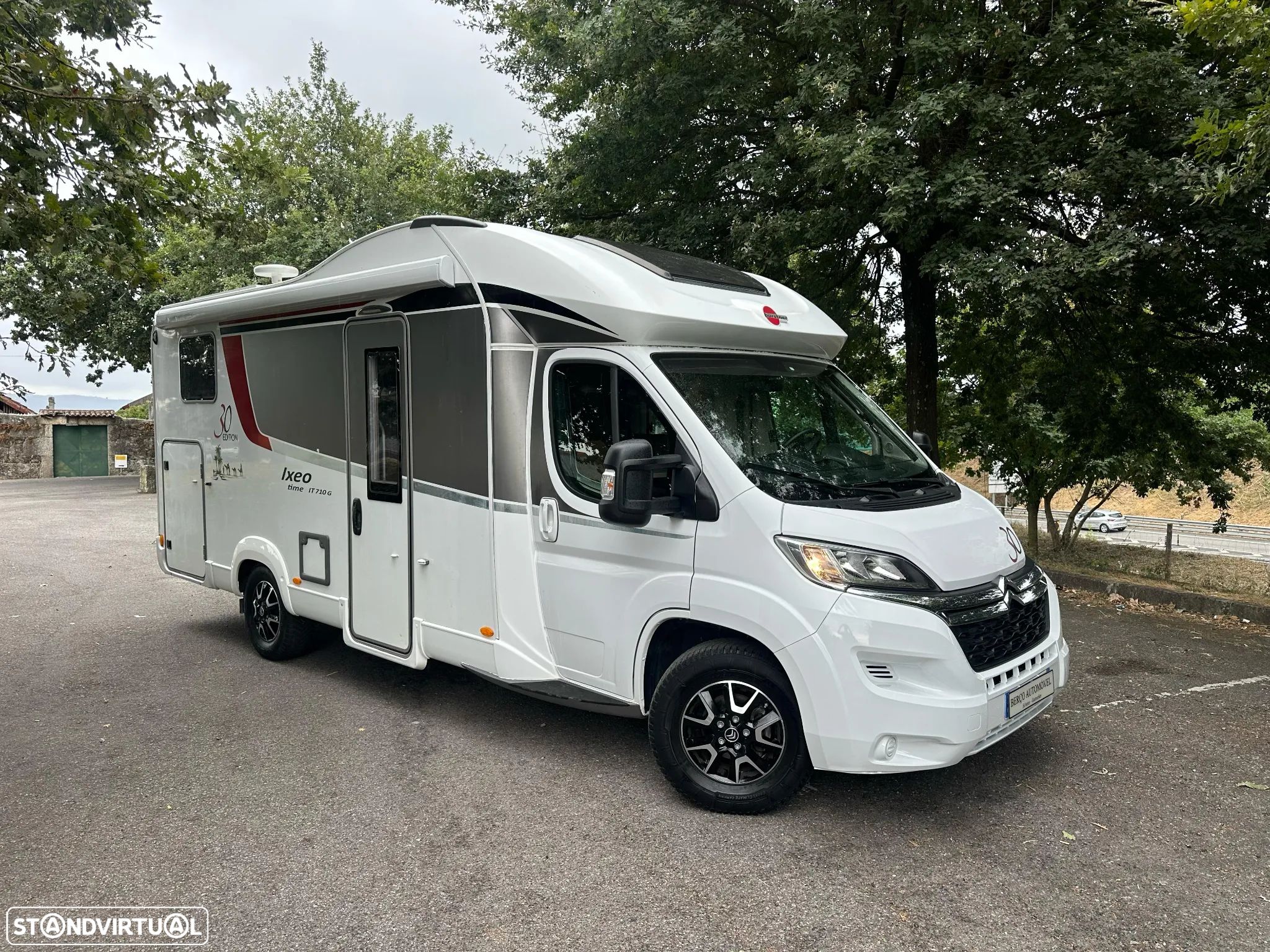 Burstner T-Modelo LT 710G - 1