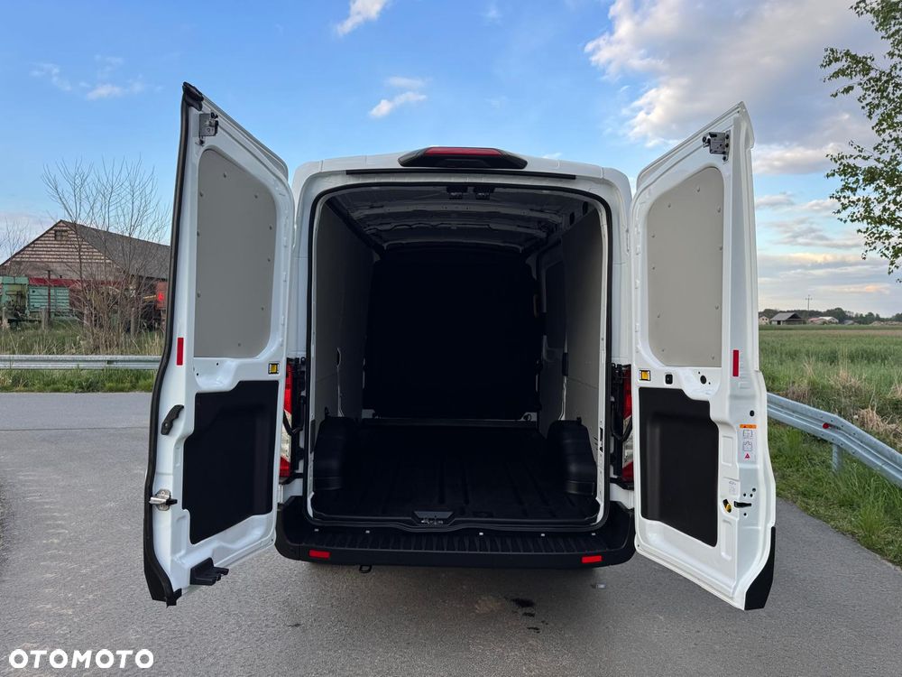 Ford Transit - 21