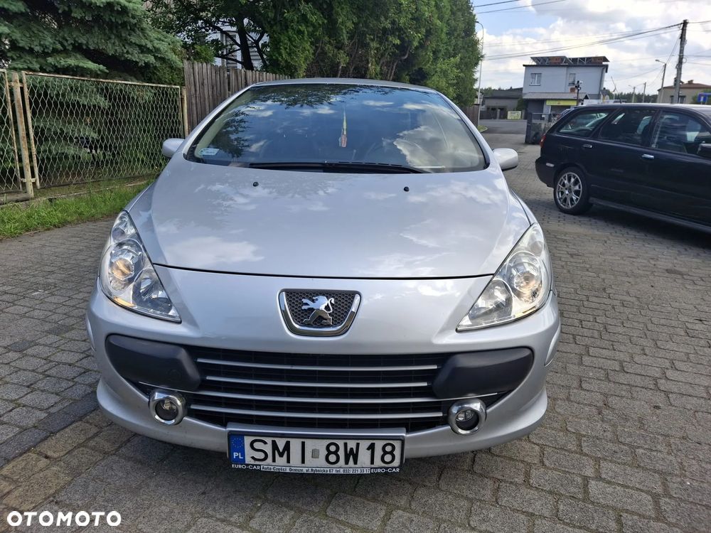 Peugeot 307 CC - 8