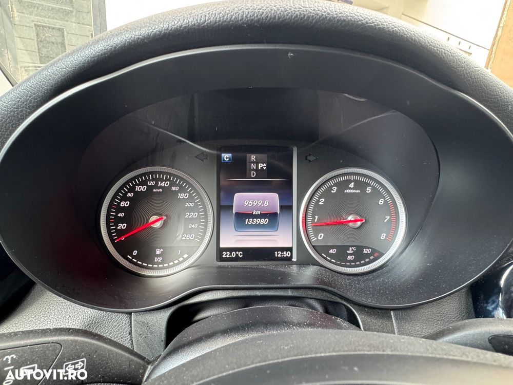 Mercedes-Benz GLC 250 4MATIC - 9