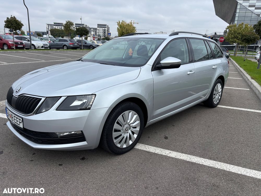 Skoda Octavia Combi Diesel 1.6 TDI Active - 2