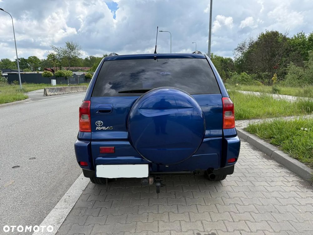 Toyota RAV4 2.0 D-4D 4x4 - 6