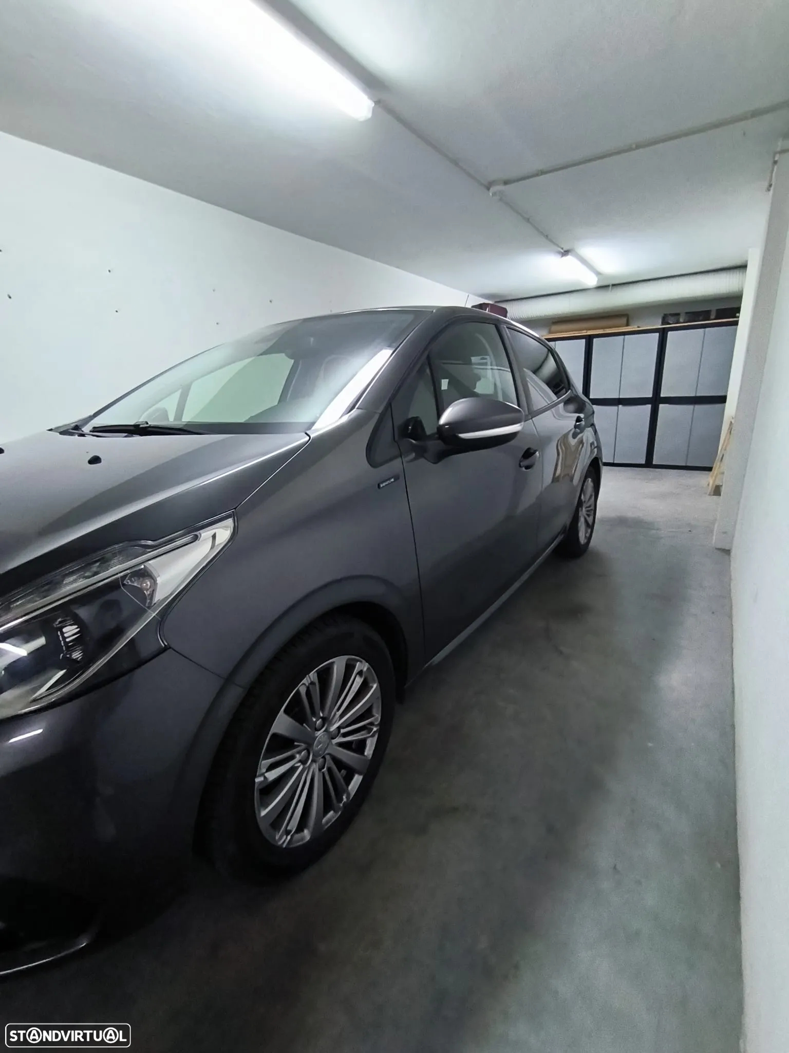 Peugeot 208 1.2 PureTech Signature - 3