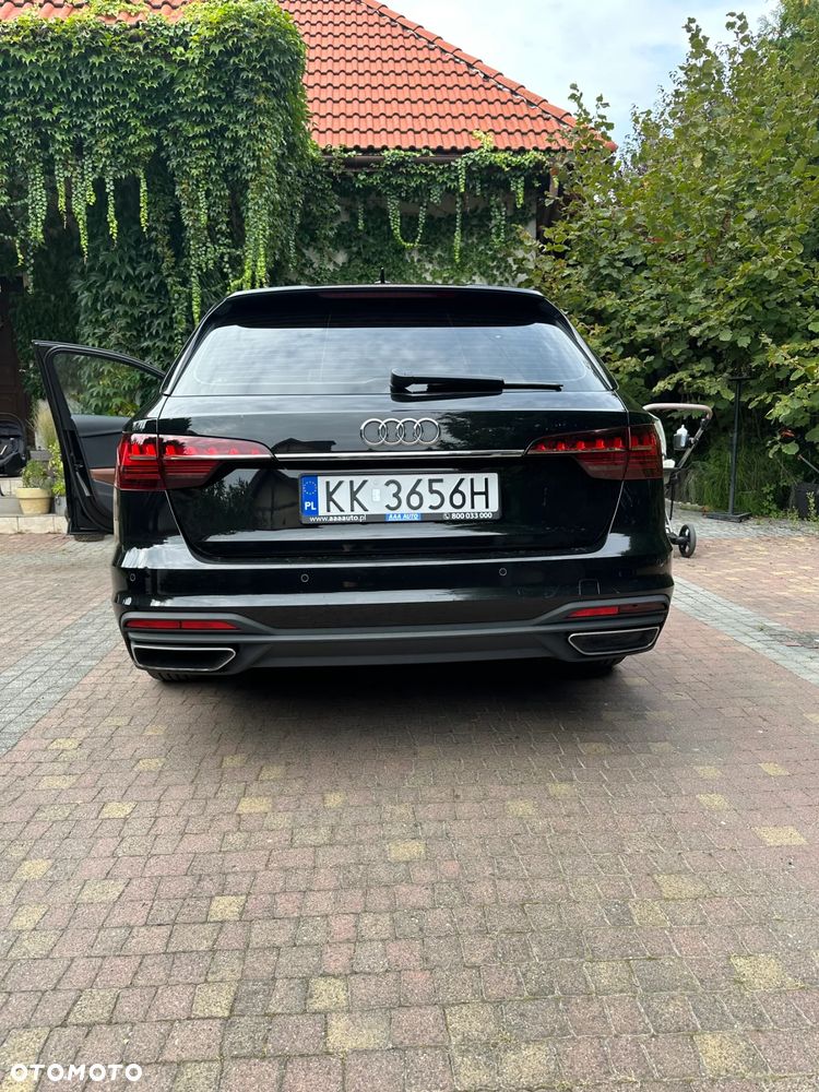 Audi A4 Avant - 4