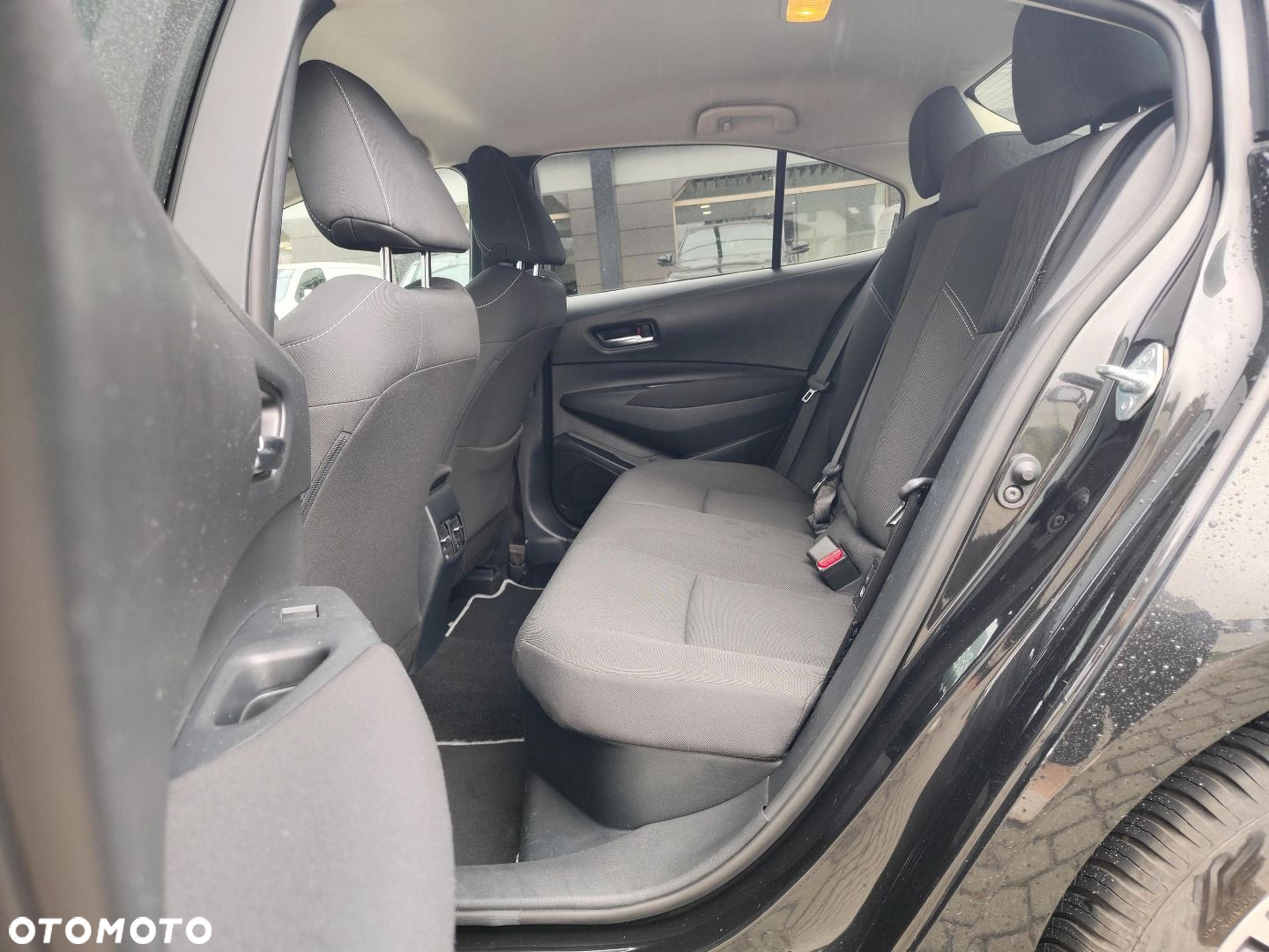 Toyota Corolla - 14