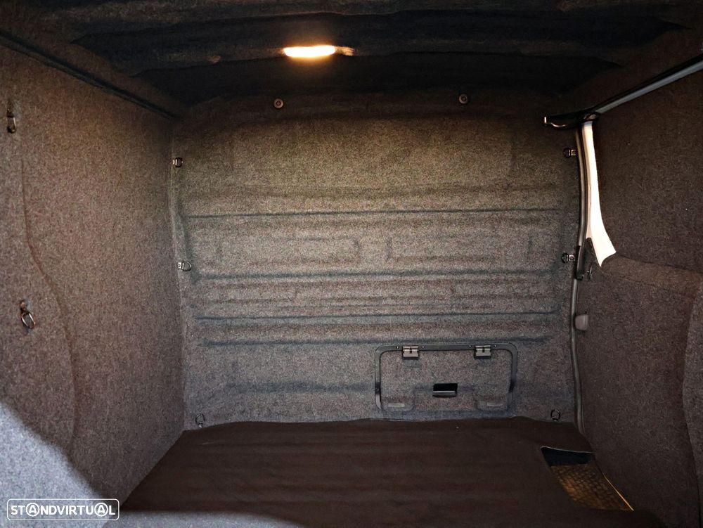 Renault Trafic 2.0 dCi L1H1 1.2T - 19