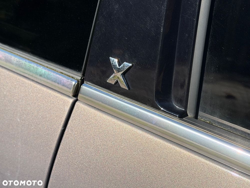 Ford Galaxy 2.0 TDCi Titanium - 9