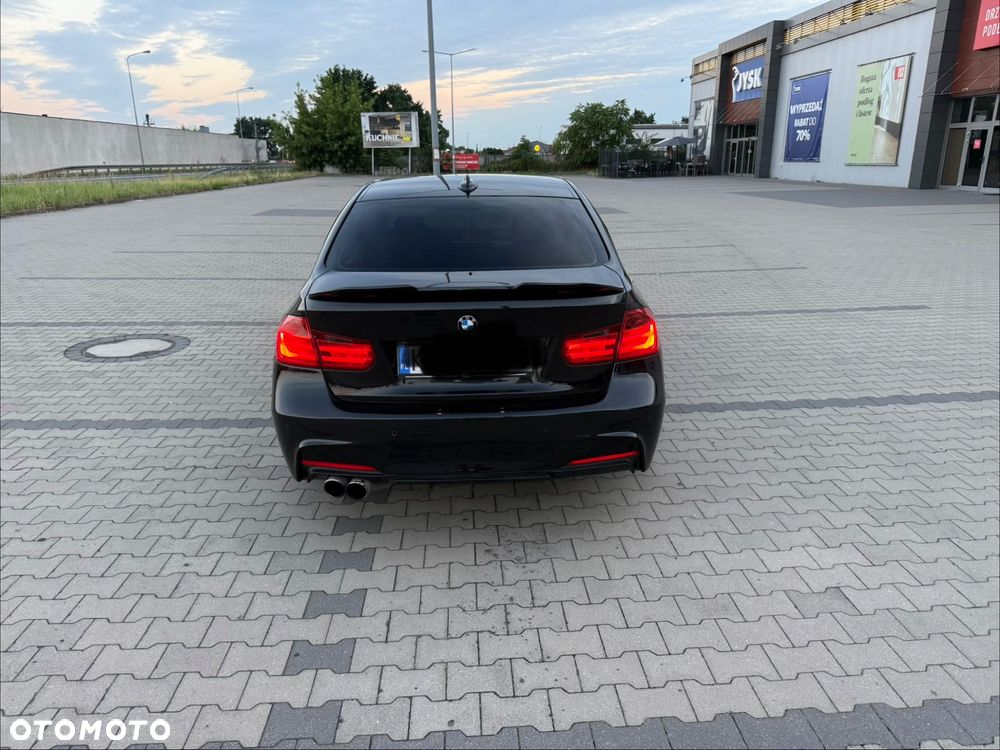 BMW Seria 3 320d - 5