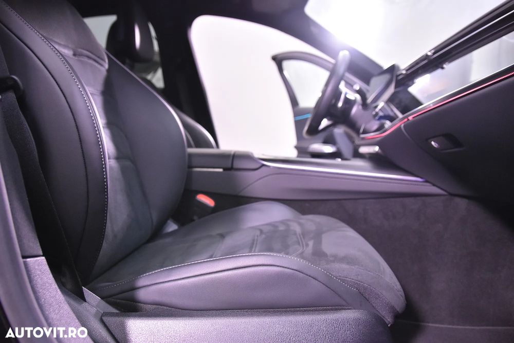 Mercedes-Benz E 300 4MATIC Aut. - 11