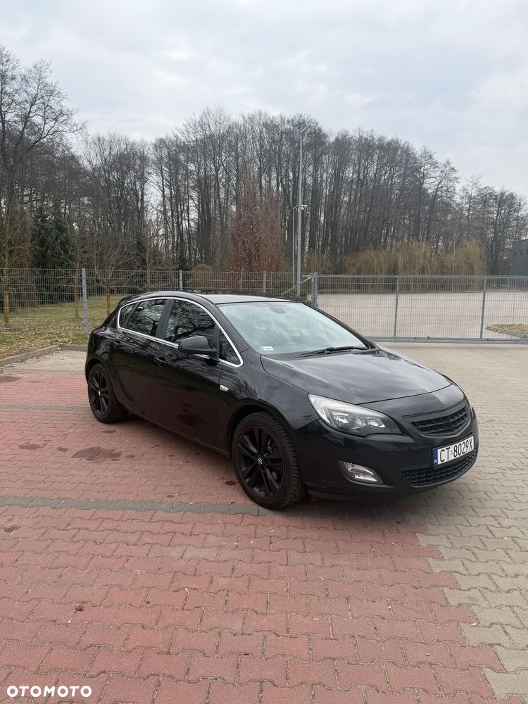 Opel Astra 1.6 T Sport - 1