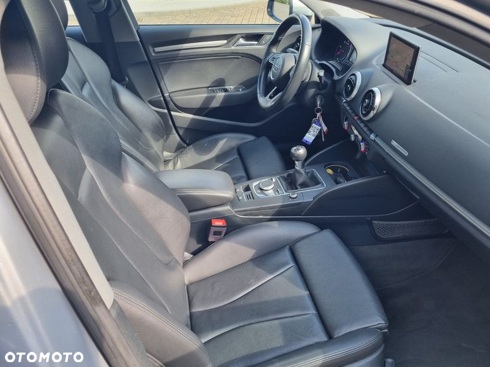 Audi A3 ver-30-tdi-sportback-design - 15