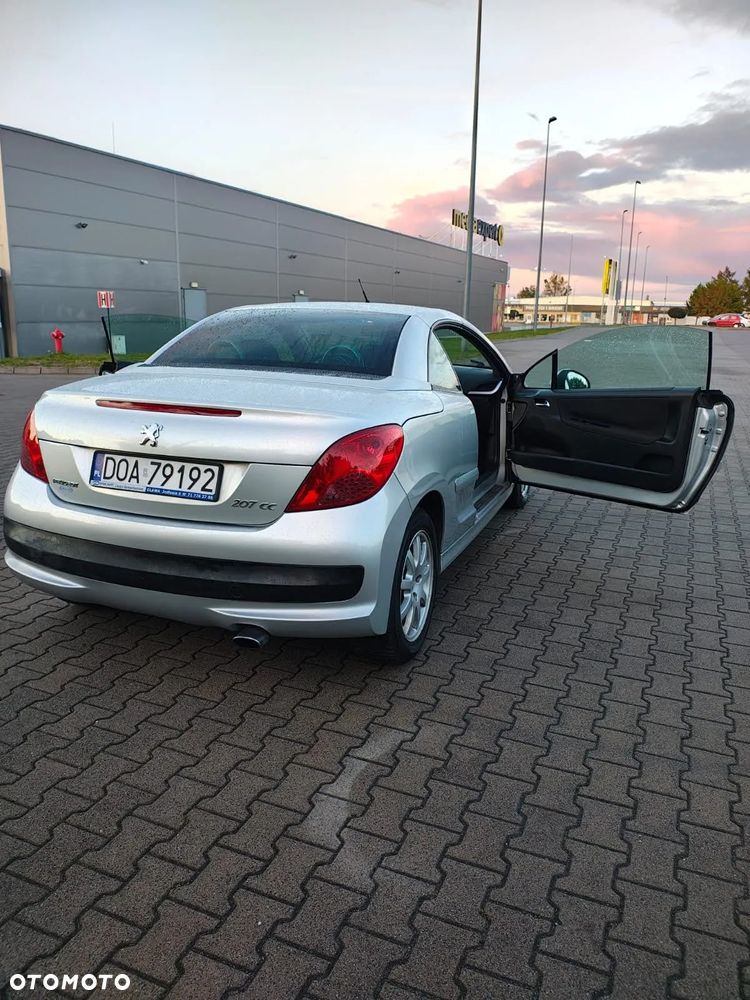 Peugeot 207 CC 120 VTi Allure - 5