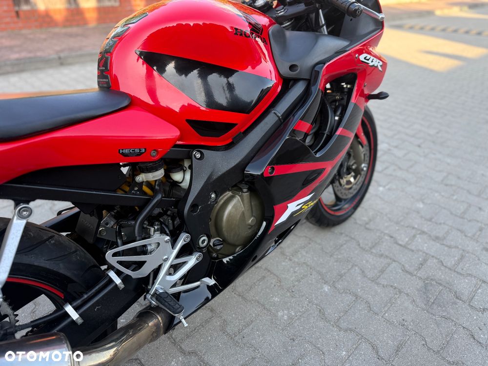 Honda CBR - 12
