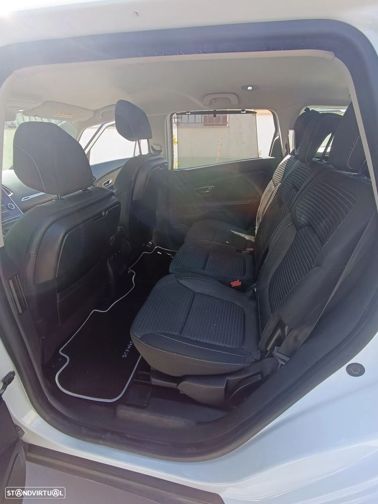 Renault Grand Scénic 1.6 dCi Dynamique S SS - 12