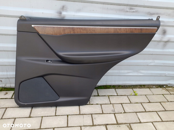 TAPICERKA BOCZEK DRZWI PRAWY TYŁ PT TESLA X 18R