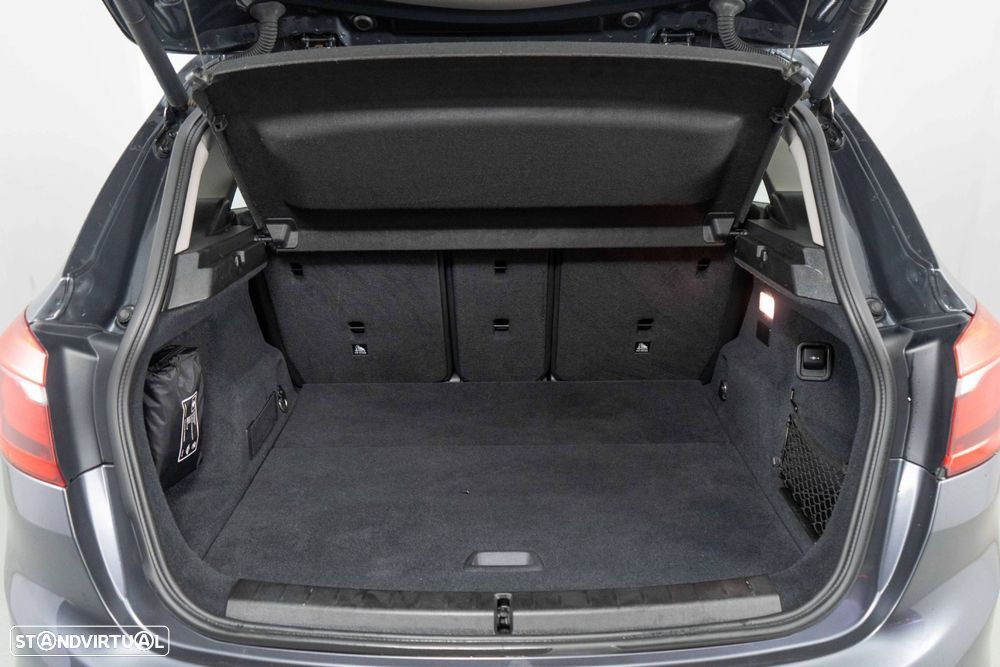 BMW 225xe Active Tourer Advantage - 12