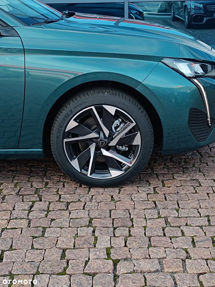 Peugeot 308 1.2 mHEV Allure S&S e-DCS6 - 11