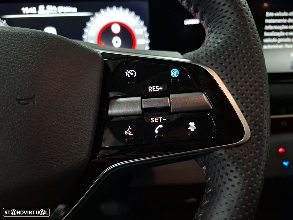 Nissan Ariya 87 kWh Evolve Carr. 22kW - 17