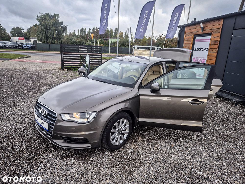 Audi A3 Limousine 1.6 TDI Sport - 12