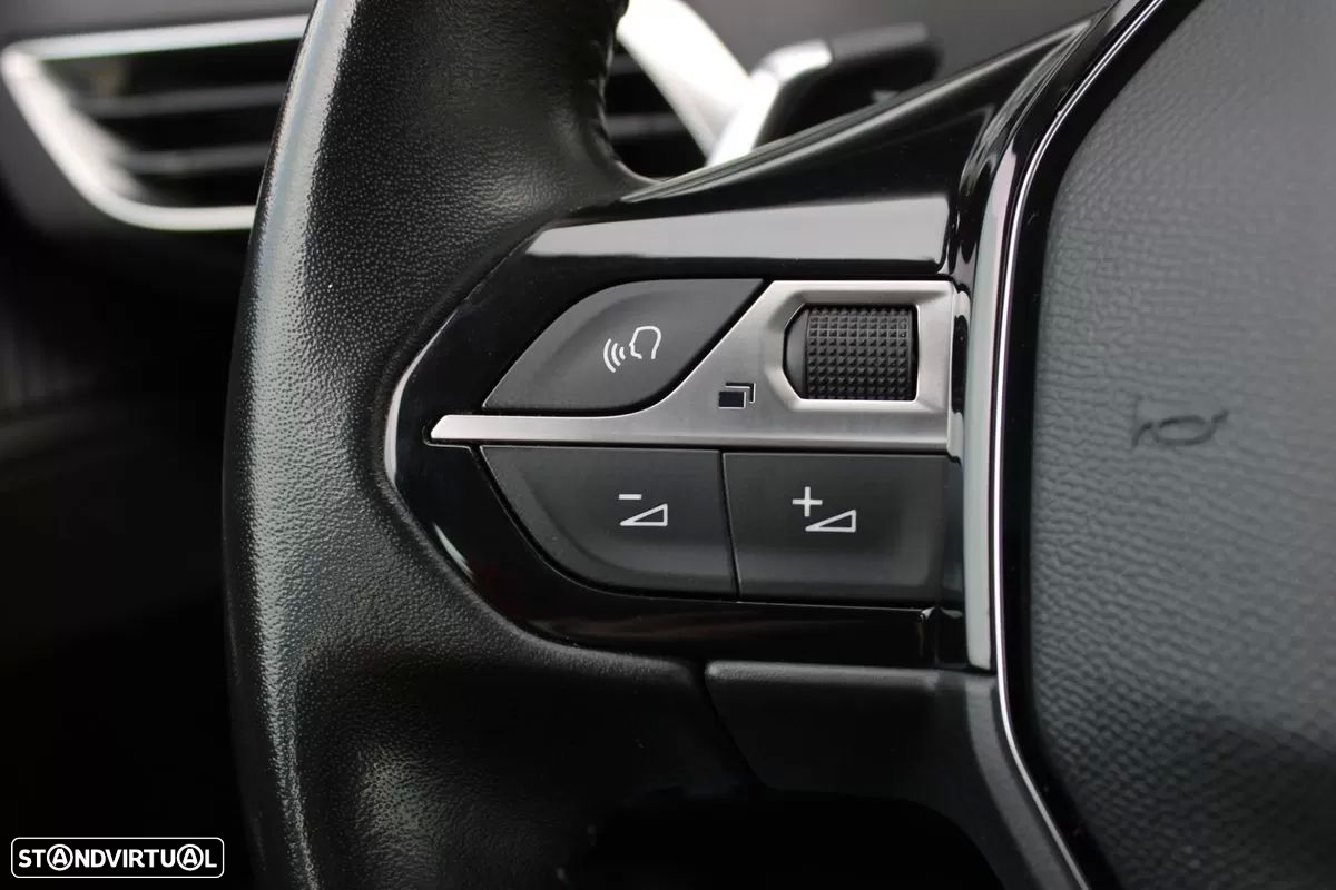 Peugeot 3008 1.5 BlueHDi GT Line EAT8 - 20