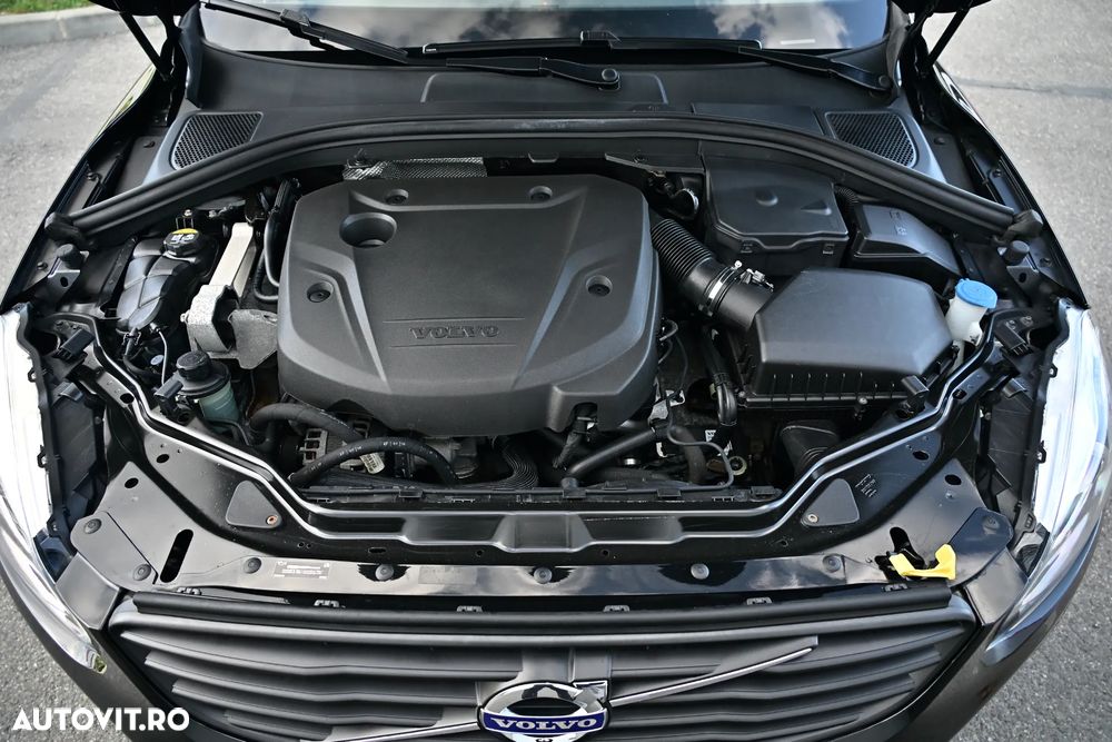 Volvo XC 60 D4 Geartronic Ocean Race - 38