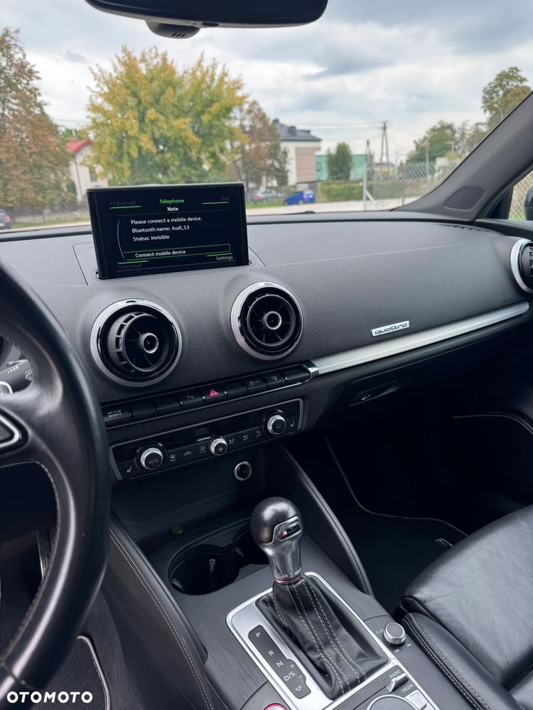 Audi S3 S tronic - 18