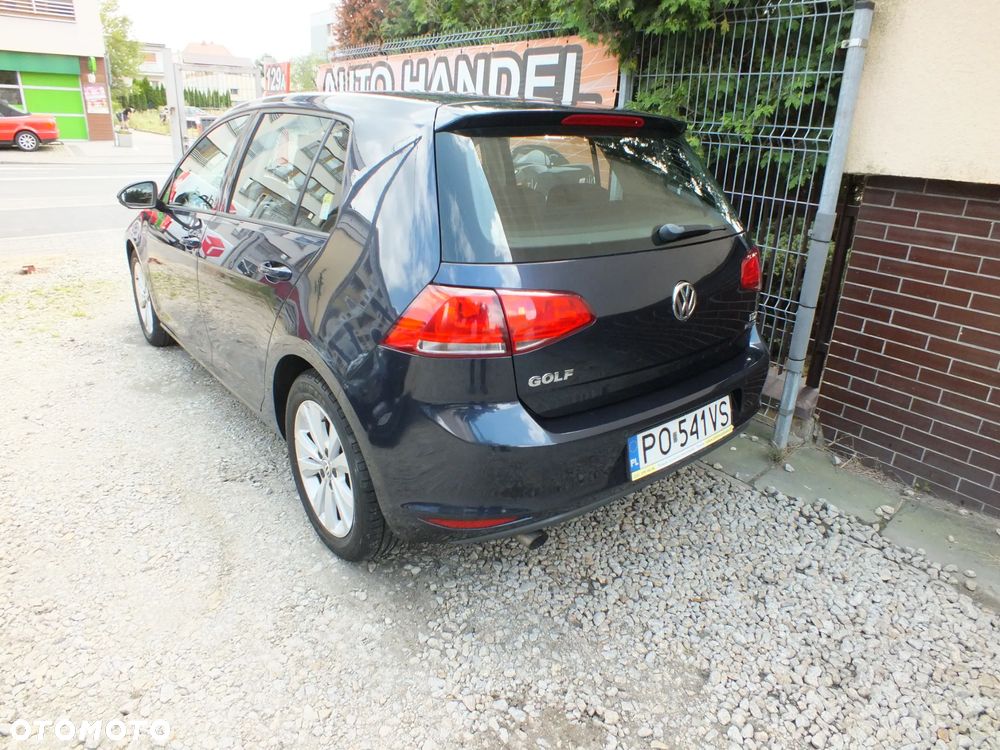 Volkswagen Golf - 4