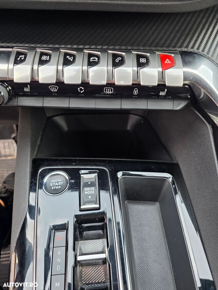 Peugeot 5008 - 14