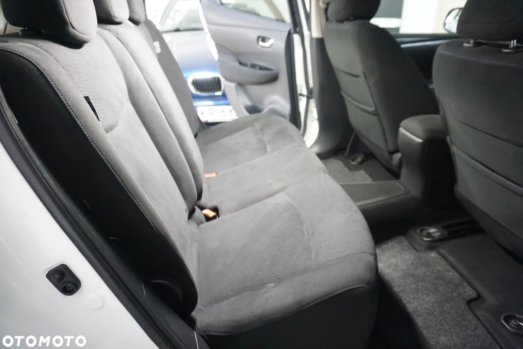 Nissan Leaf 30 kWh (mit Batterie) Visia - 19