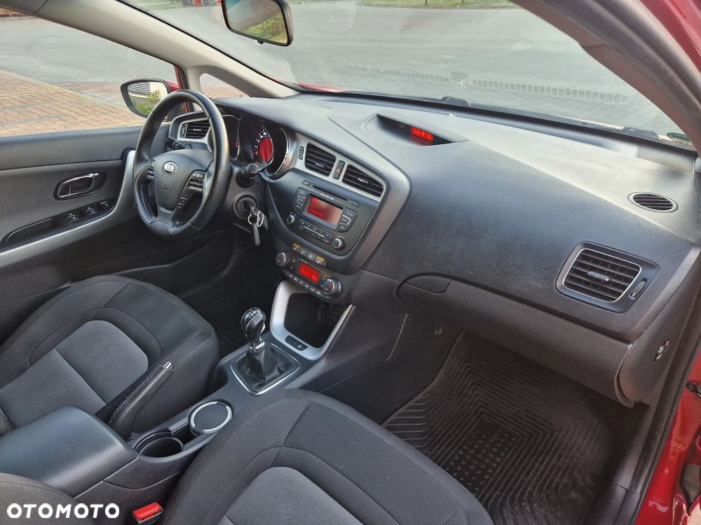 Kia Ceed 1.4 CVVT Edition 7 - 32