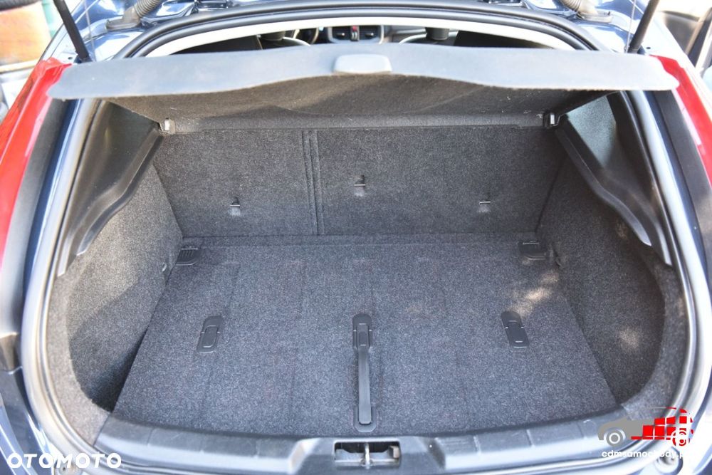 Volvo V40 - 19