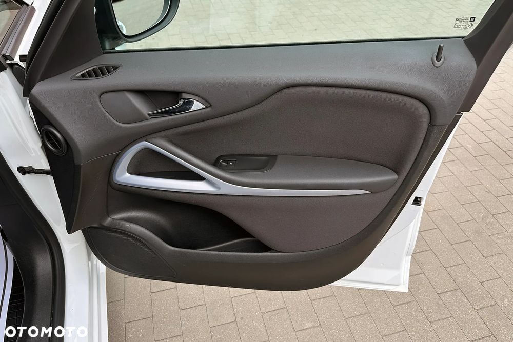 Opel Zafira 1.4 T Enjoy - 36