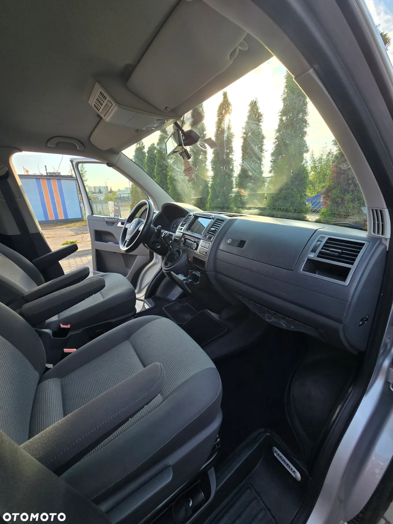 Volkswagen Caravelle TDI L2 Trendline 4Motion - 12