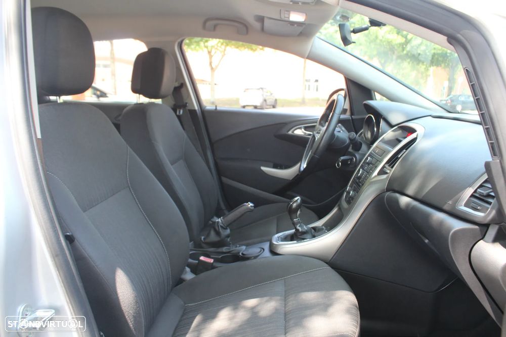 Opel Astra 1.3 CDTI Enjoy Start/Stop - 25
