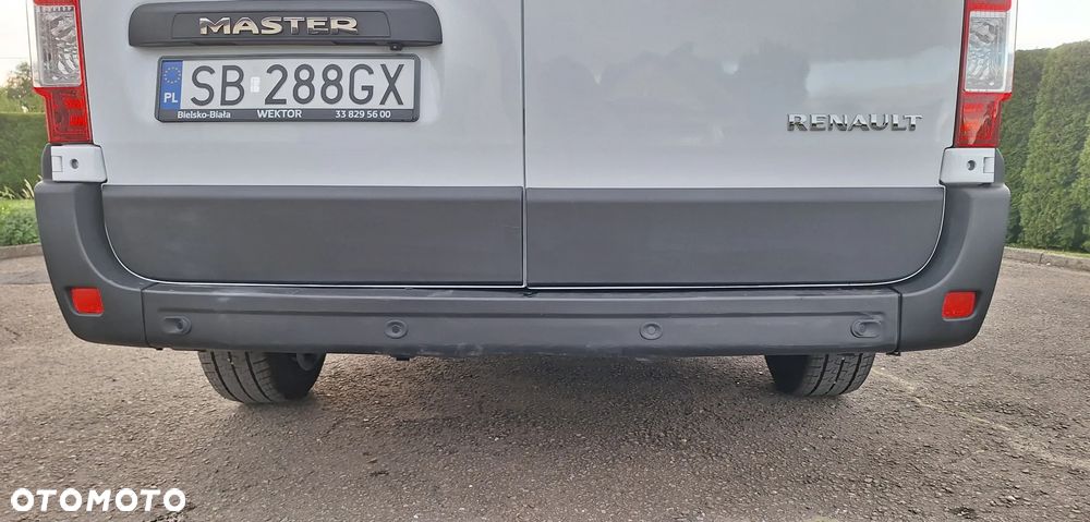 Renault Master III - 15