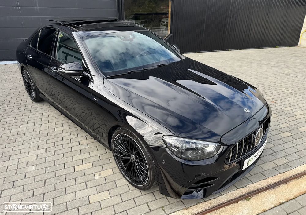 Mercedes-Benz E 300 de 9G-TRONIC AMG Line - 26