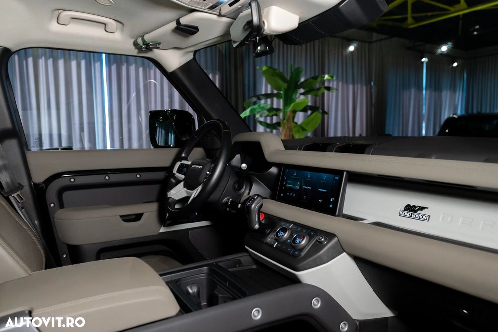 Land Rover Defender 110 3.0 P400 MHEV XS Edition - 11