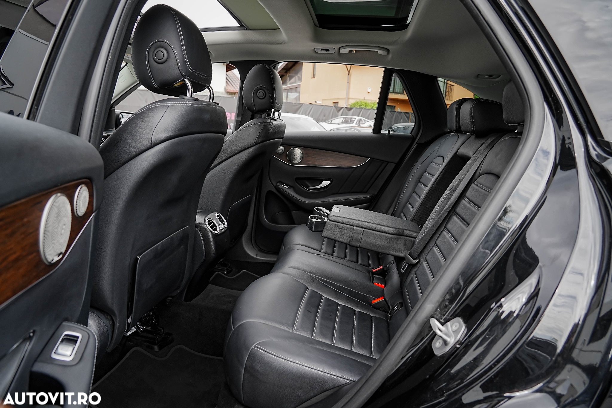 Mercedes-Benz GLC 300 de 4Matic 9G-TRONIC AMG Line Plus - 17