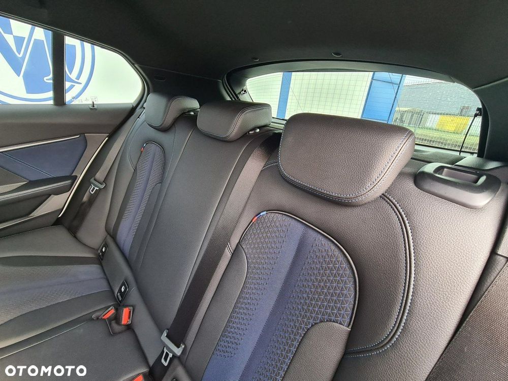 BMW Seria 1 118i M Sport - 24
