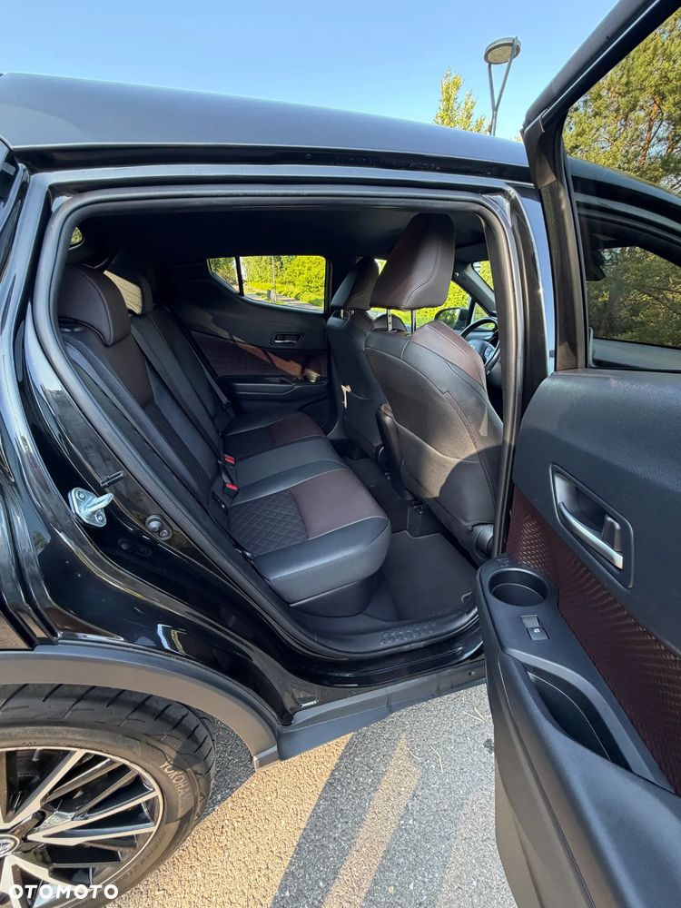 Toyota C-HR - 15