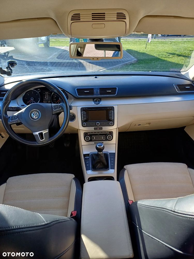 Volkswagen CC - 9