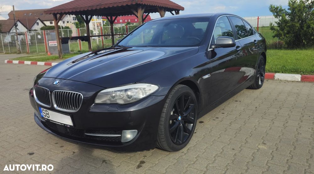BMW Seria 5 530d xDrive - 2