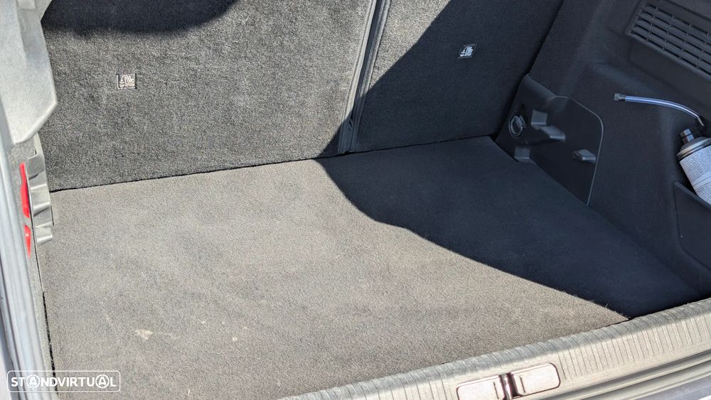 Citroën C4 1.2 PureTech Plus EAT8 - 19