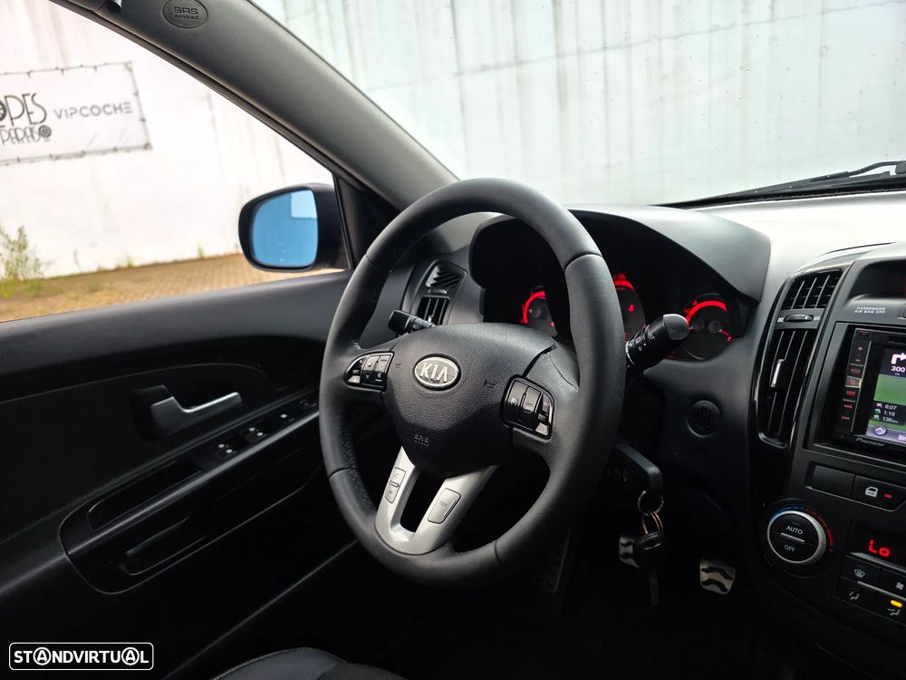 Kia Ceed SW 1.6 CRDi EX ISG - 47