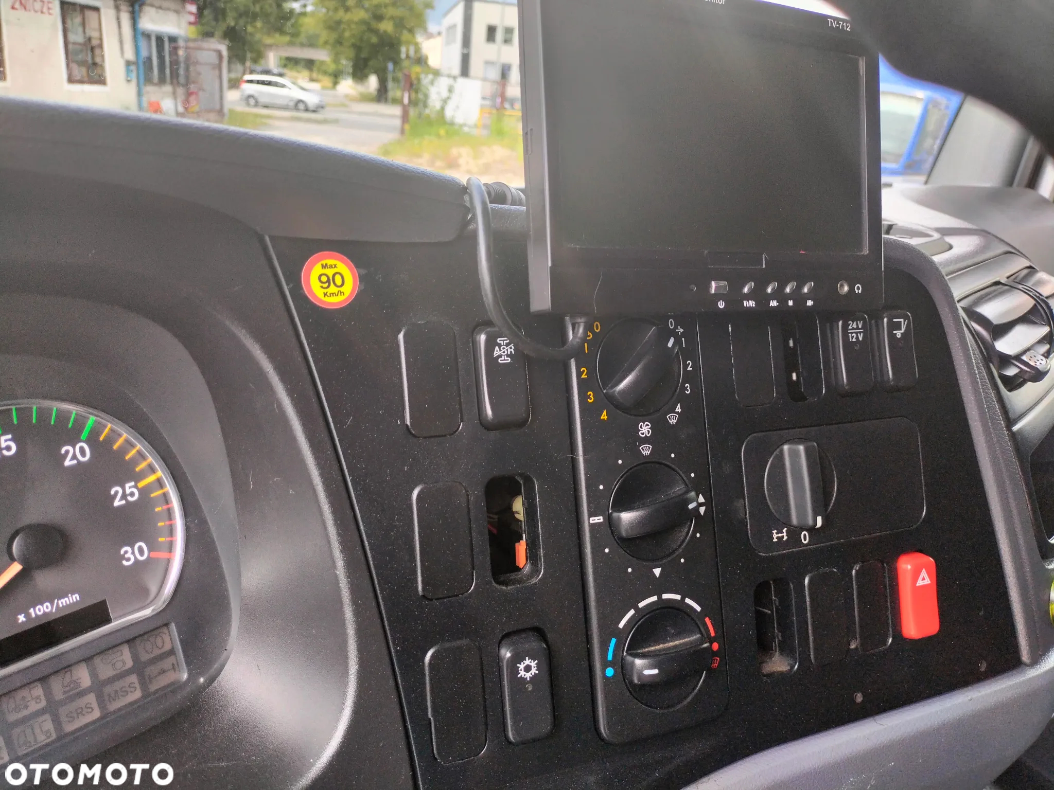 Mercedes-Benz ATEGO 1224 - 13