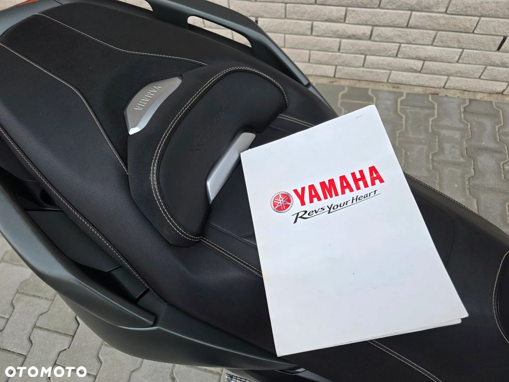 Yamaha X-max - 7