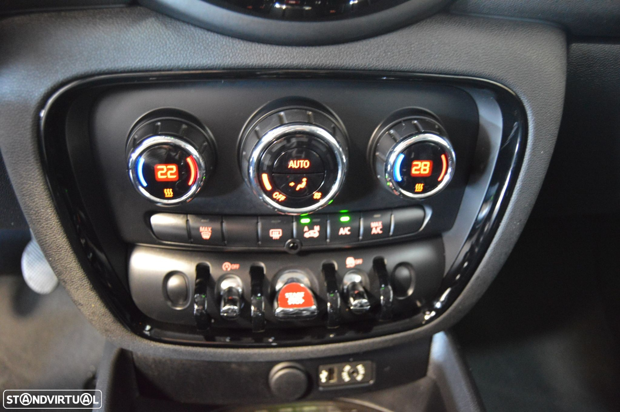 MINI Clubman One D - 37