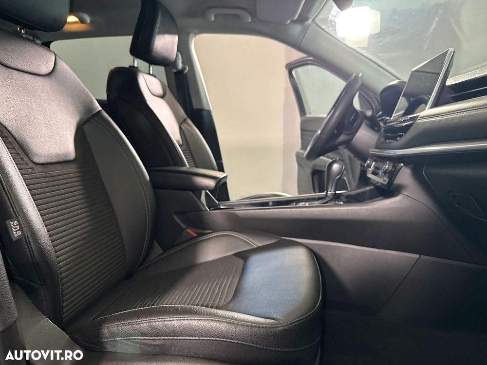 Jeep Compass - 12